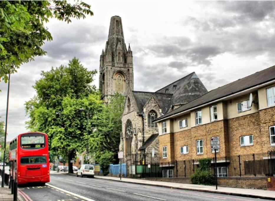 London Double Bedroom Hotel In Tufnell Park With Wifi Экстерьер фото